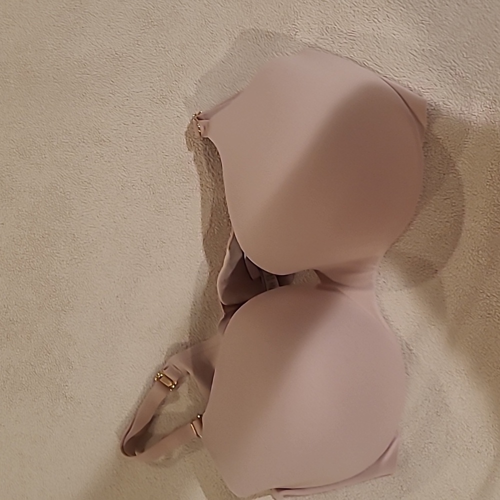 Victoria Secret lined demi bra